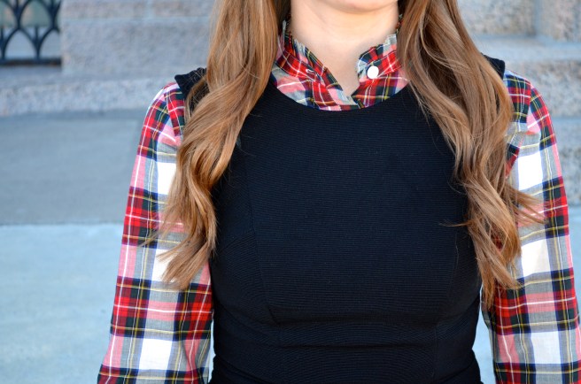 Black Dress &amp; Plaid Shirt_1592